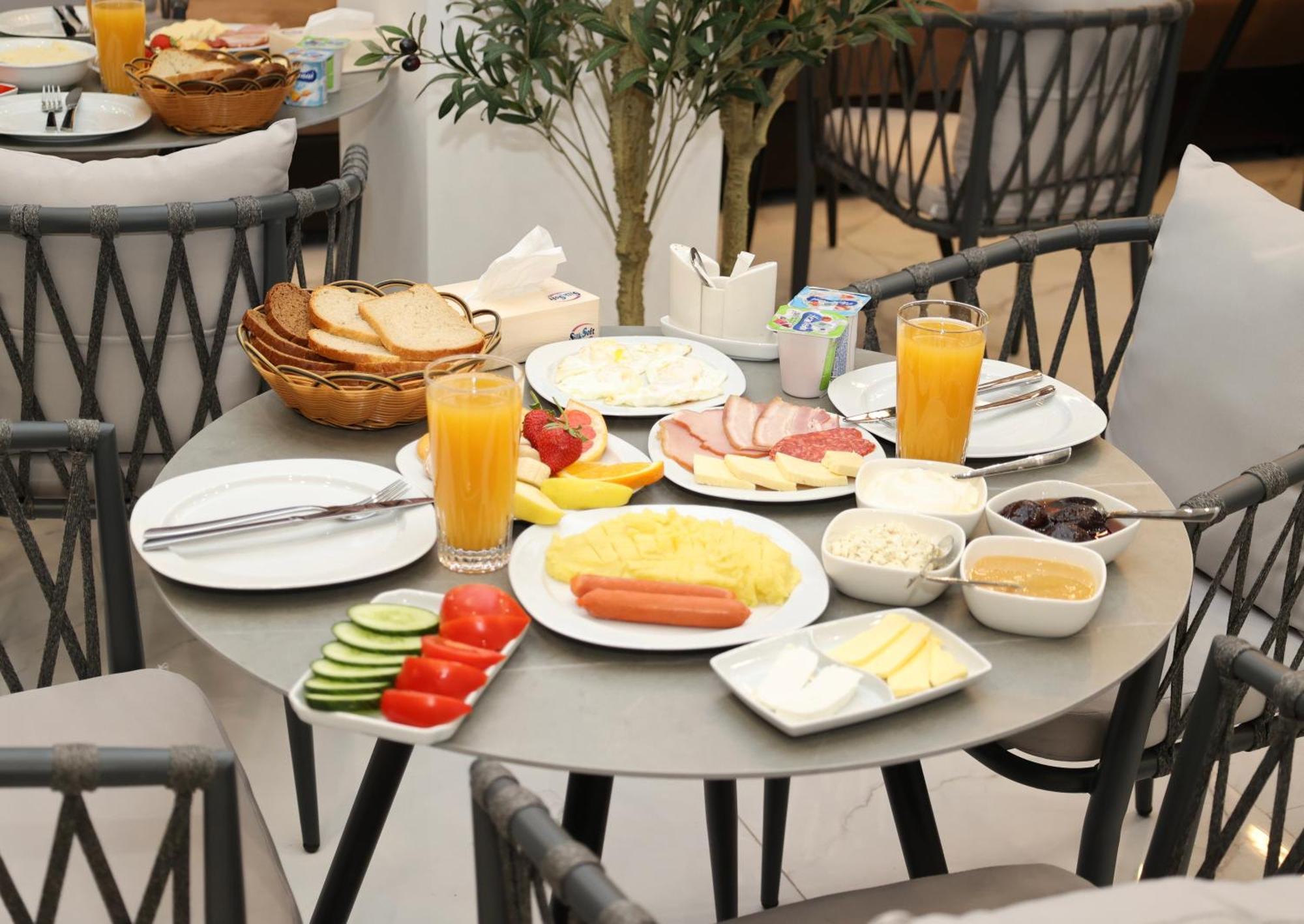 Aristo Boutique Hotel Artashat Esterno foto